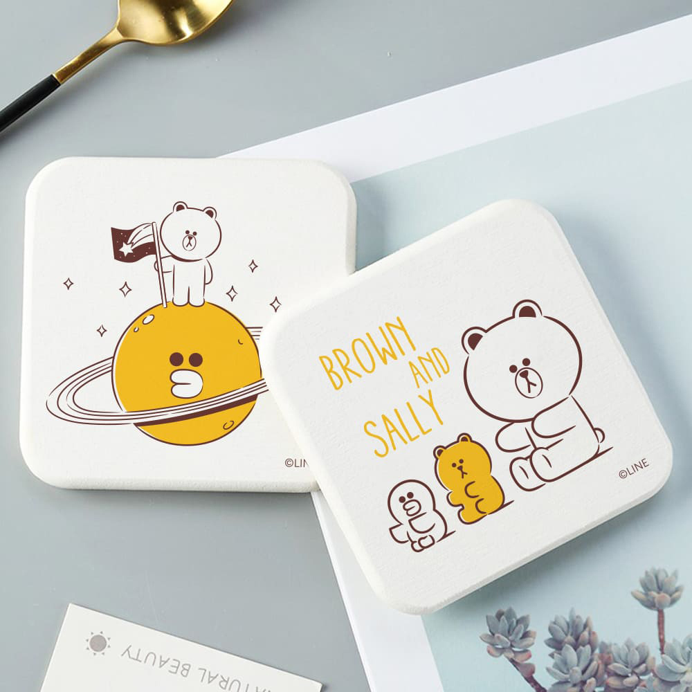 LINE FRIENDS 熊大莎莉-珪藻土杯墊2入組 | 防滑墊 吸水杯墊【收納王妃】